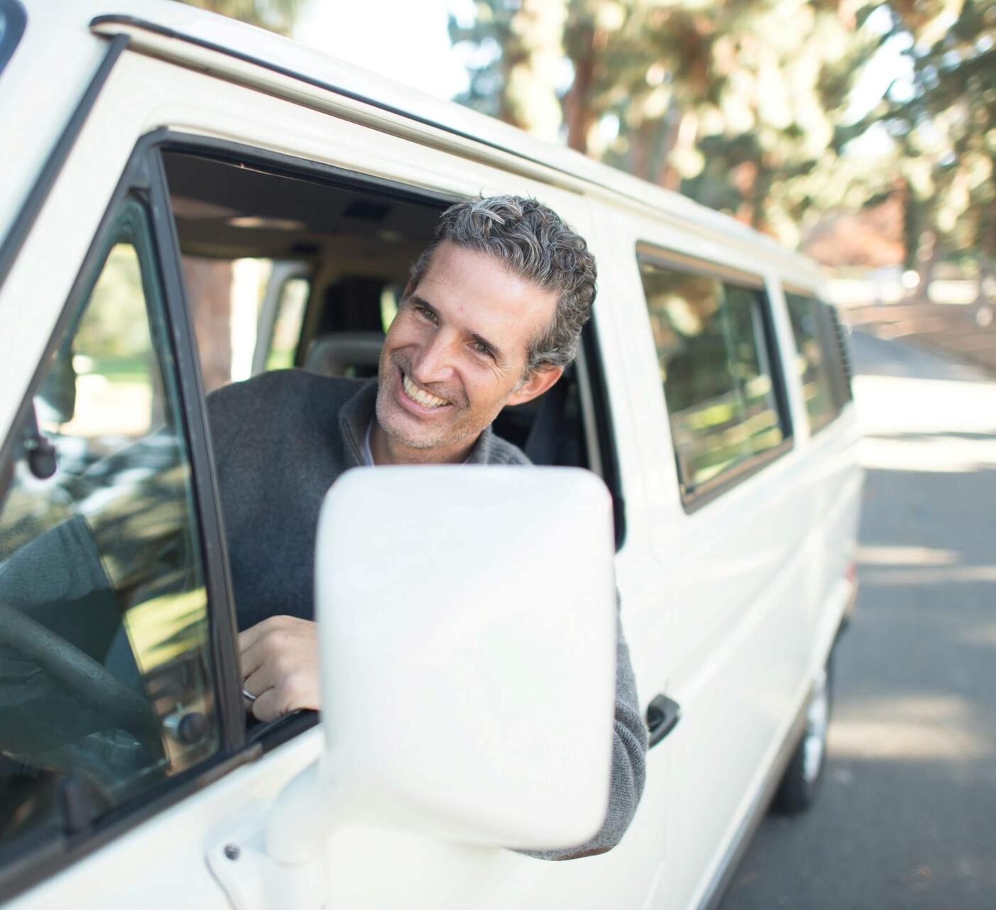 TRANSPORT Tour Guides Chaperones